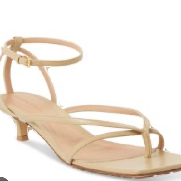 NIB Bottega Veneta Stretch Multi-Strap Leather Sandals Size 8 - NUDE - Picture 5 of 10